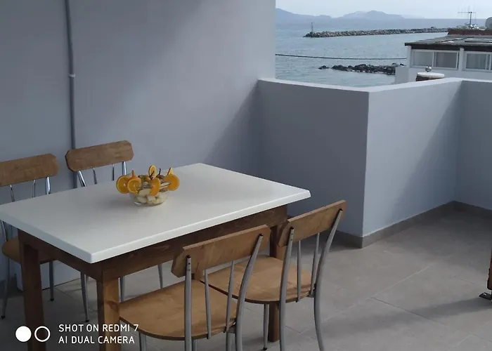 Fotakis - Comfortable Newbuilt 2 Bedroom Home, 20 Meters From The Sea Appartement *