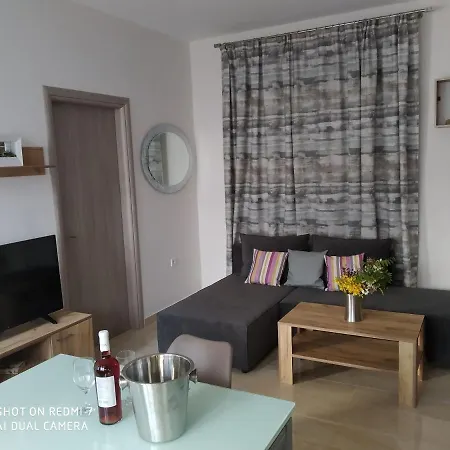 Fotakis - Comfortable Newbuilt 2 Bedroom Home, 20 Meters From The Sea Apartmán Kardamena (Kos)