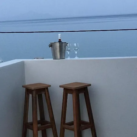 アパート Fotakis - Comfortable Newbuilt 2 Bedroom Home, 20 Meters From The Sea